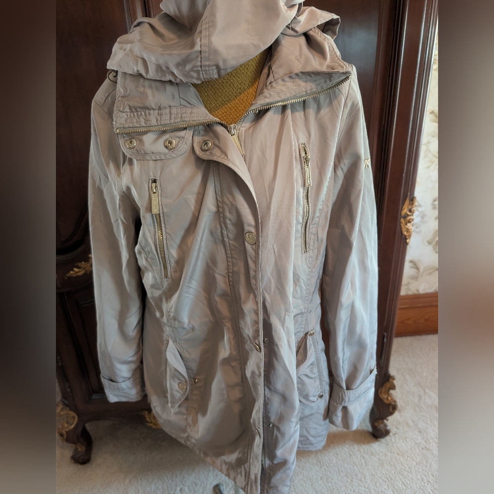 Michael Kors Waterproof Hooded Jacket Coat Tan Medium